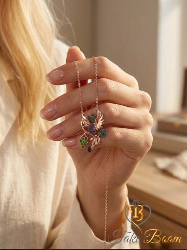 Mor Taşlı Üzüm Dalına Konmuş Arı Kuşu Gümüş Kolye